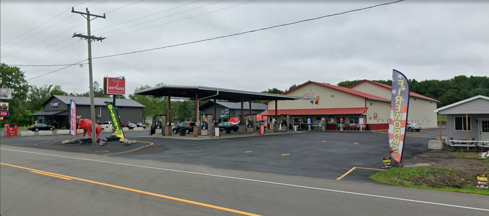 Gail's Goods & Gas